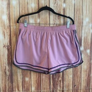 Champion Women's Lavender Athletic Shorts Built-In Brief Lining Size Large